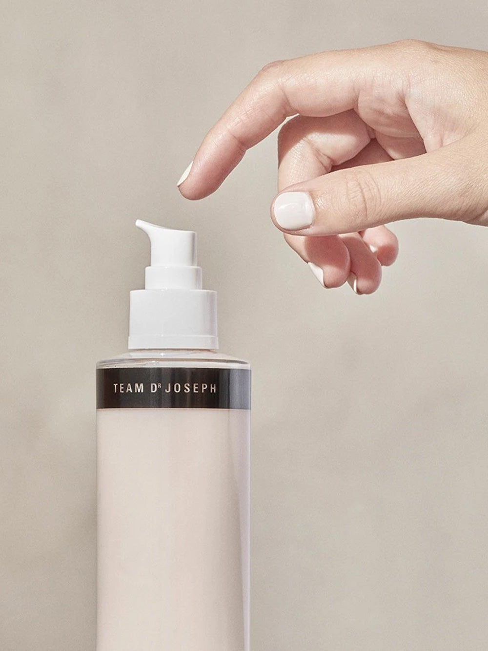 Delicate Cleansing Milk