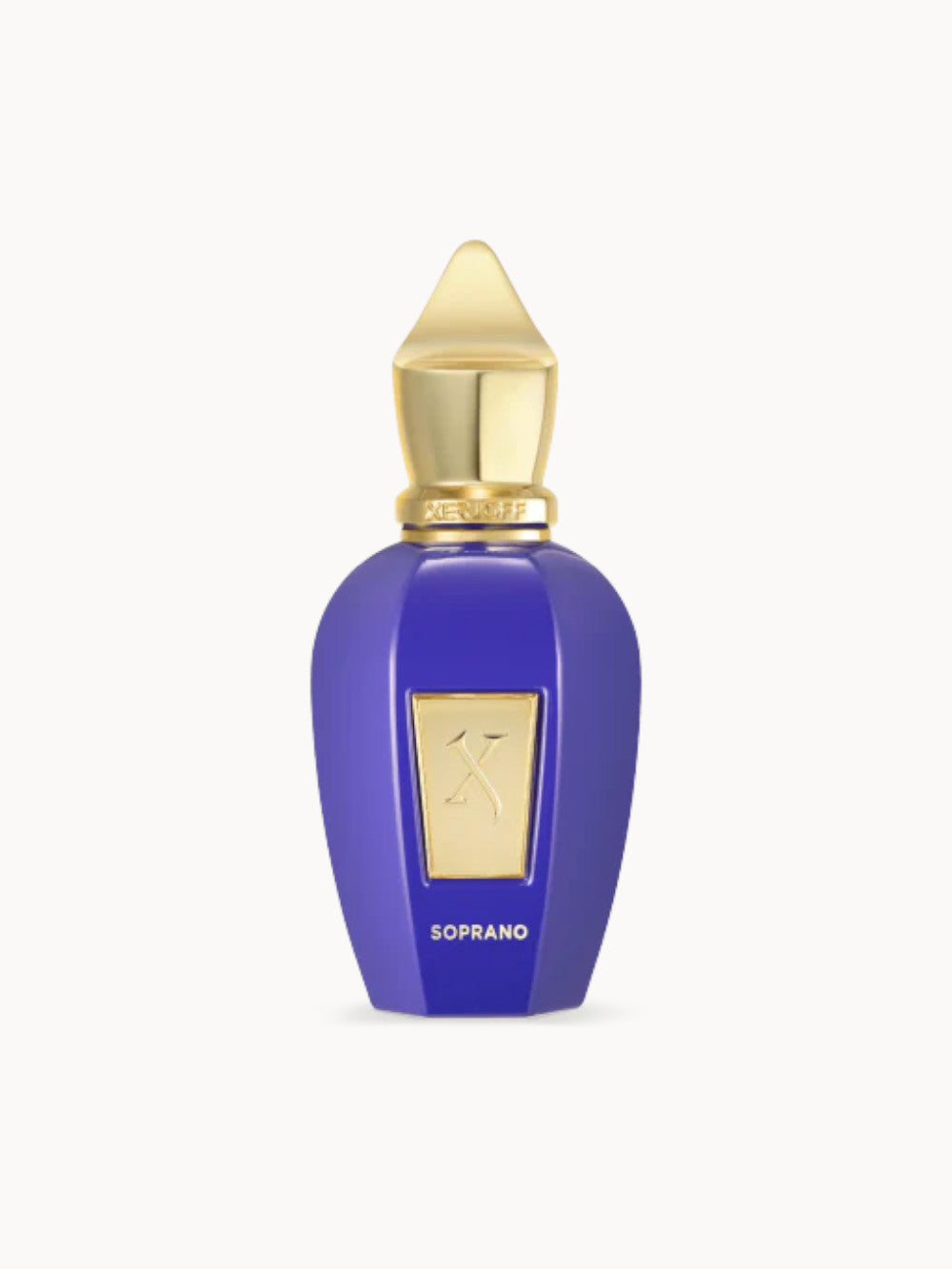 „Xerjoff Soprano – ein luxuriöser, orientalisch-blumiger Duft mit Litschi, Jasmin, Rose und Oud. Inklusive edlem Seidenschal aus Como – pure Eleganz in Duftform.“