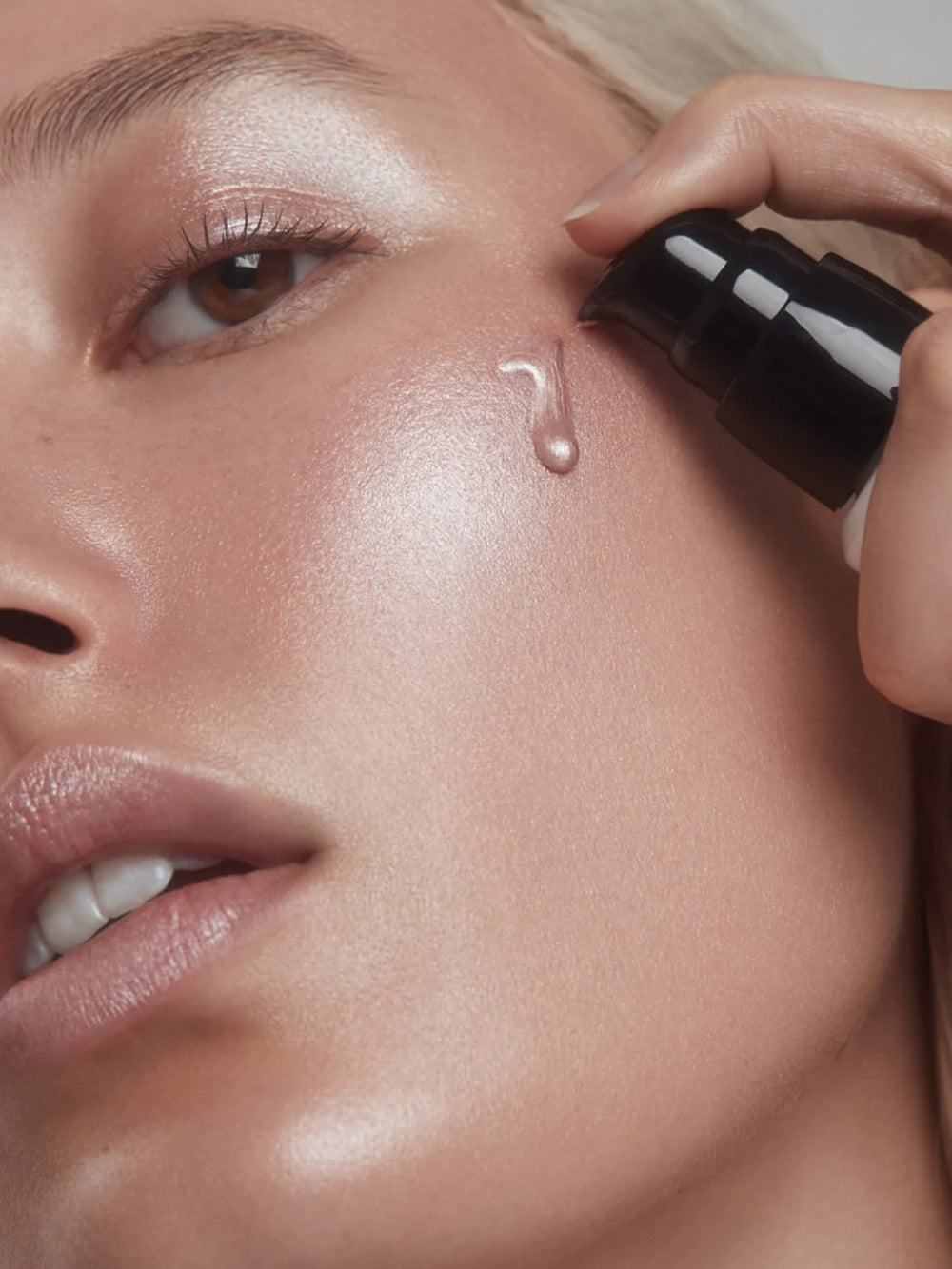 VLITTER Natural Face & Body Glow